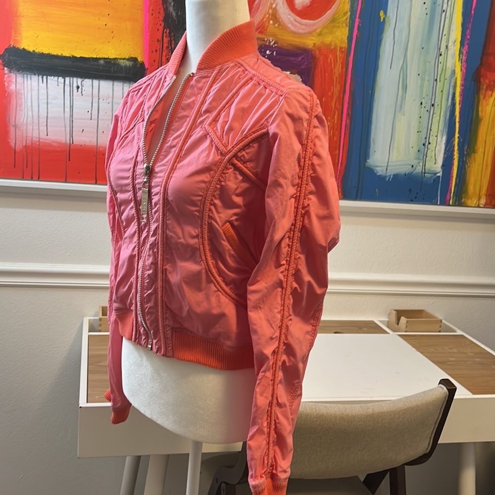 Light weight crop bomber jacket
